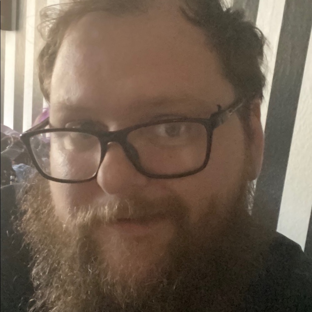 Meet your Posher, Justin
